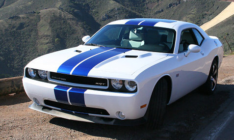 2011 Challenger SRT8'2 Find more Dodge Challenger photos at 
