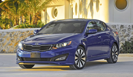2012 Kia Optima SX front angle view