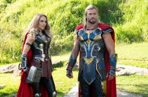 Chris Hemsworth and Natalie Portman in "Thor: Love and Thunder"