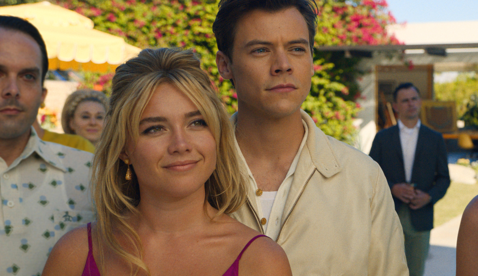 Florence Pugh and Harry Styles in "Don't Worry Darling"