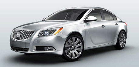 2011 Buick Regal CXL Turbo front corner view