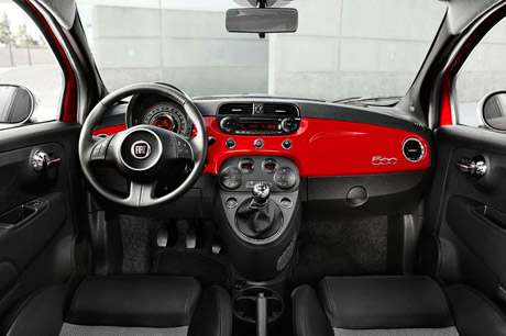 2012 Fiat 500 interior