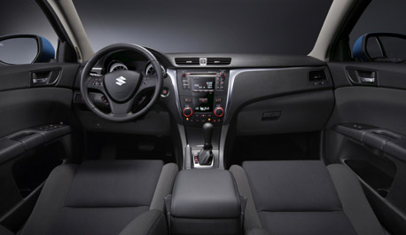 2012 Suzuki Kizashi Sport interior
