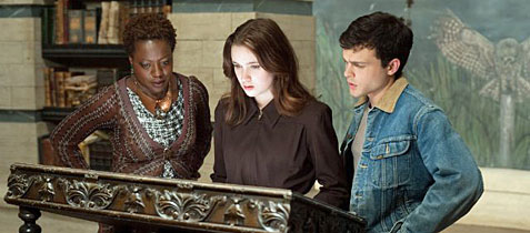 Movie Review: Beautiful Creatures