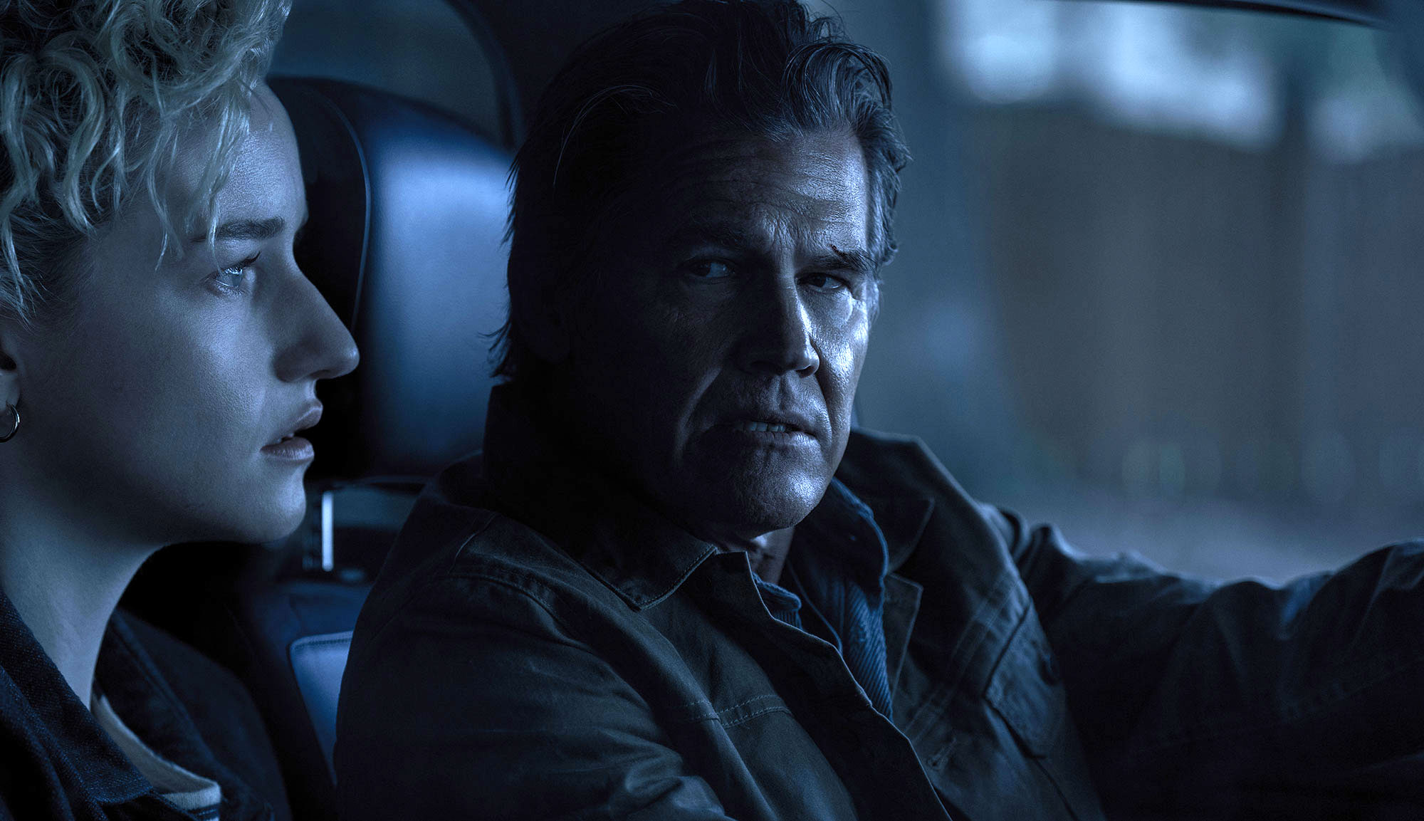 Josh Brolin and Julia Garner in "Weapons"