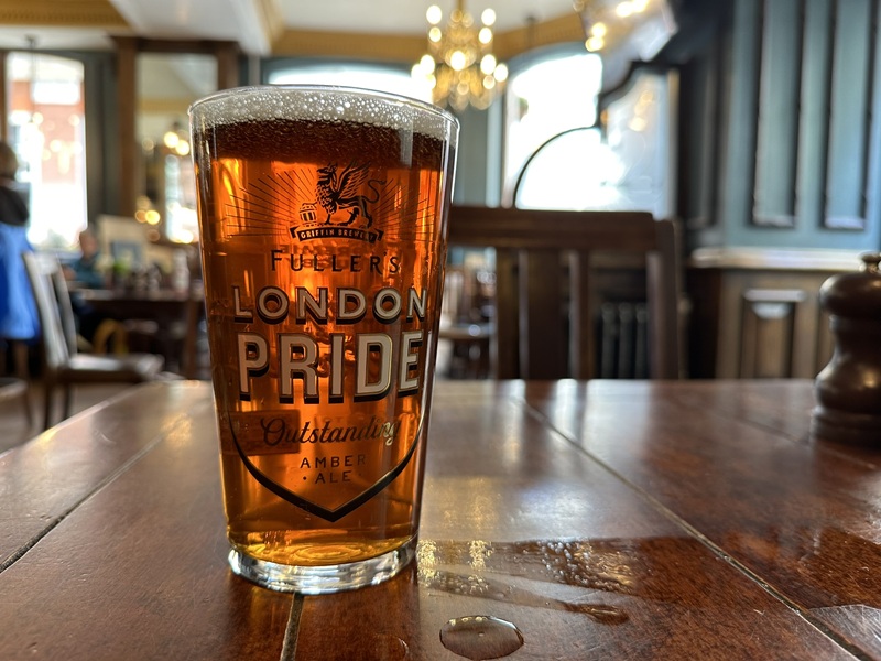 Pint of Fuller's London Pride Amber Ale beer