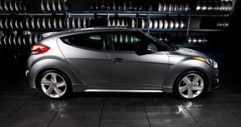 2013 Hyundai Veloster Turbo side view