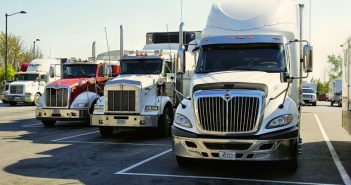 6 Steps to Take Immediately After a Truck Accident parked trucks