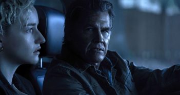 Josh Brolin and Julia Garner in "Weapons"