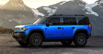 2026 Jeep Recon blue side view