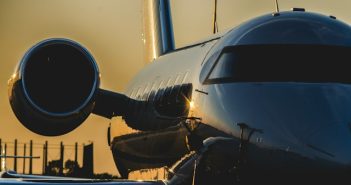 jet airplane